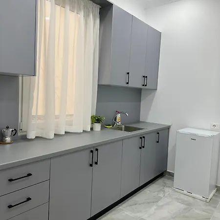 Apartment Cozy In Tirana